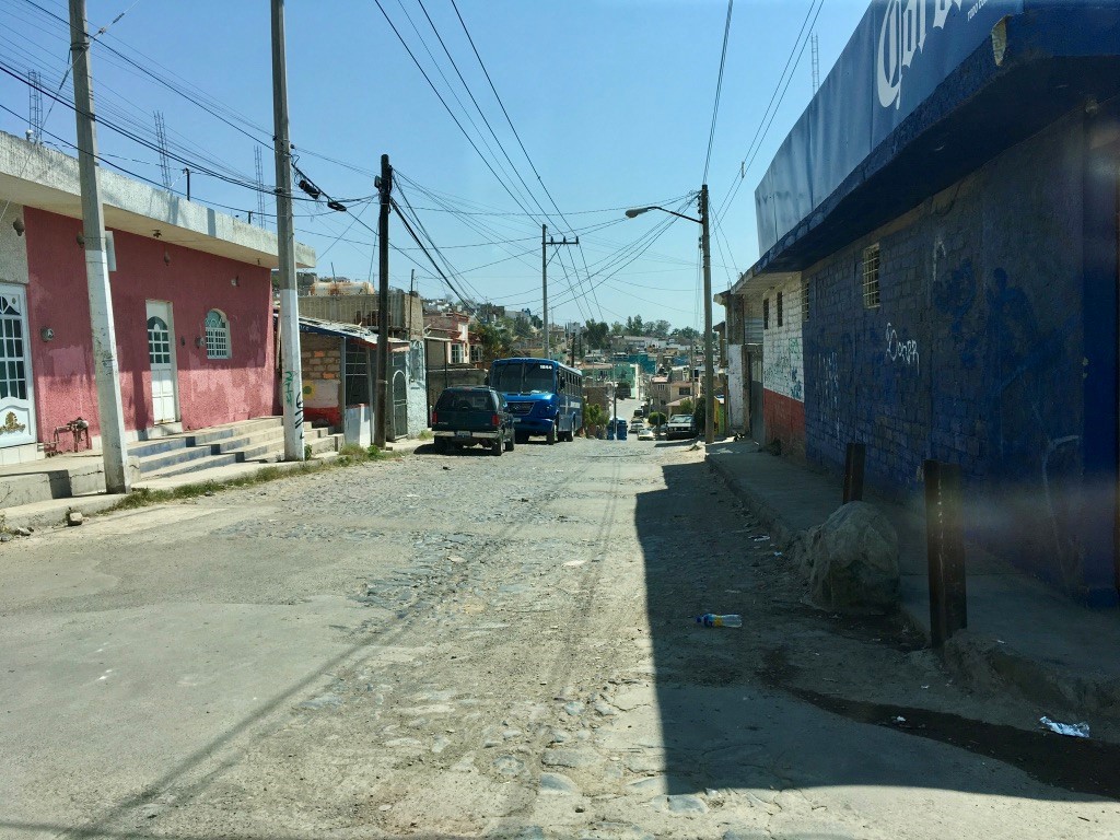 Place à la relève! – Espace public, mobilité et exclusion du point de vue des jeunes femmes : une recherche-action participative à Zapopan, Mexique