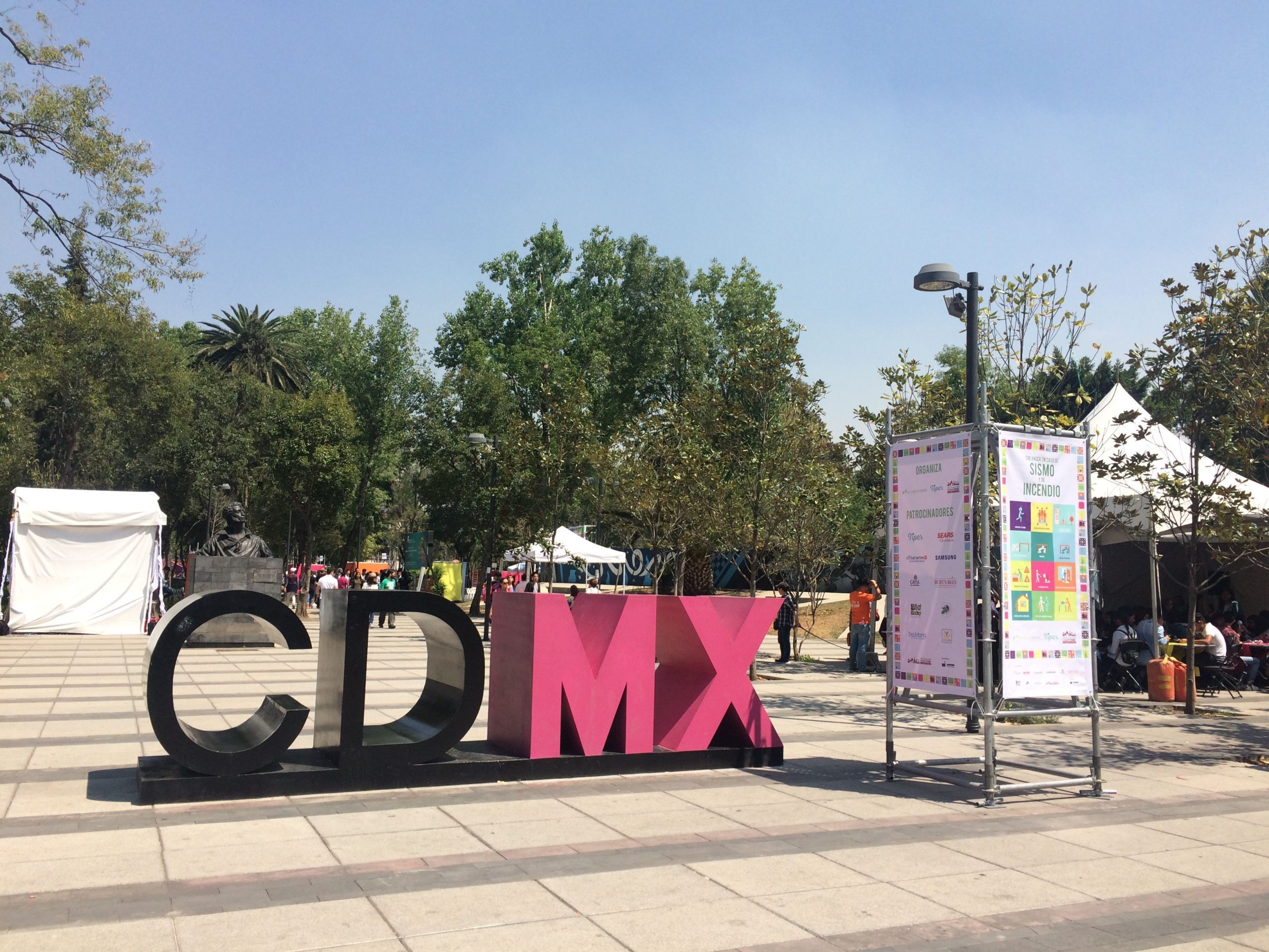 Vue du Jardin Pushkin, Mexico Crédits photo : Hélène Bélanger, 2017