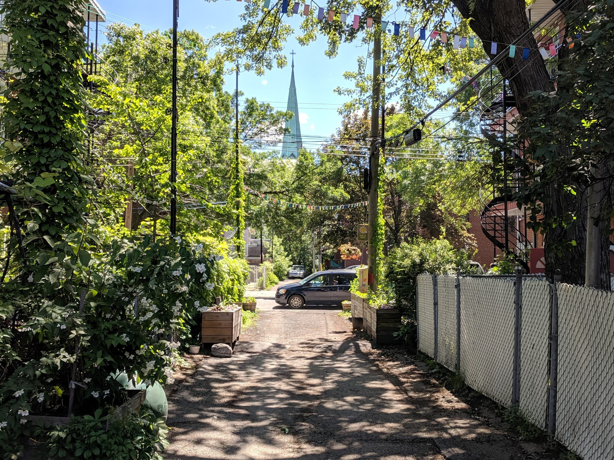 Ruelle verte de Villeray (Montréal) Crédits photo : Valérie Vincent