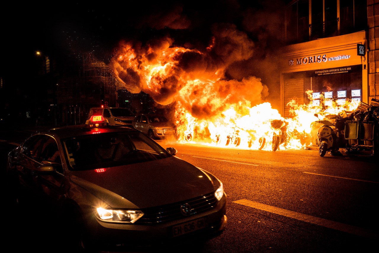 Incendie suite à une émeute